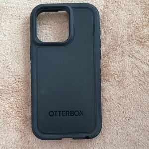 OtterBox Black Phone 15 Pro Max Case